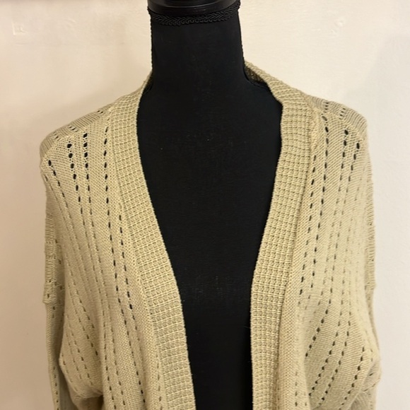 The Avenue Open Front Plus Size Cardigan, Sz. 18/20. - Picture 2 of 7